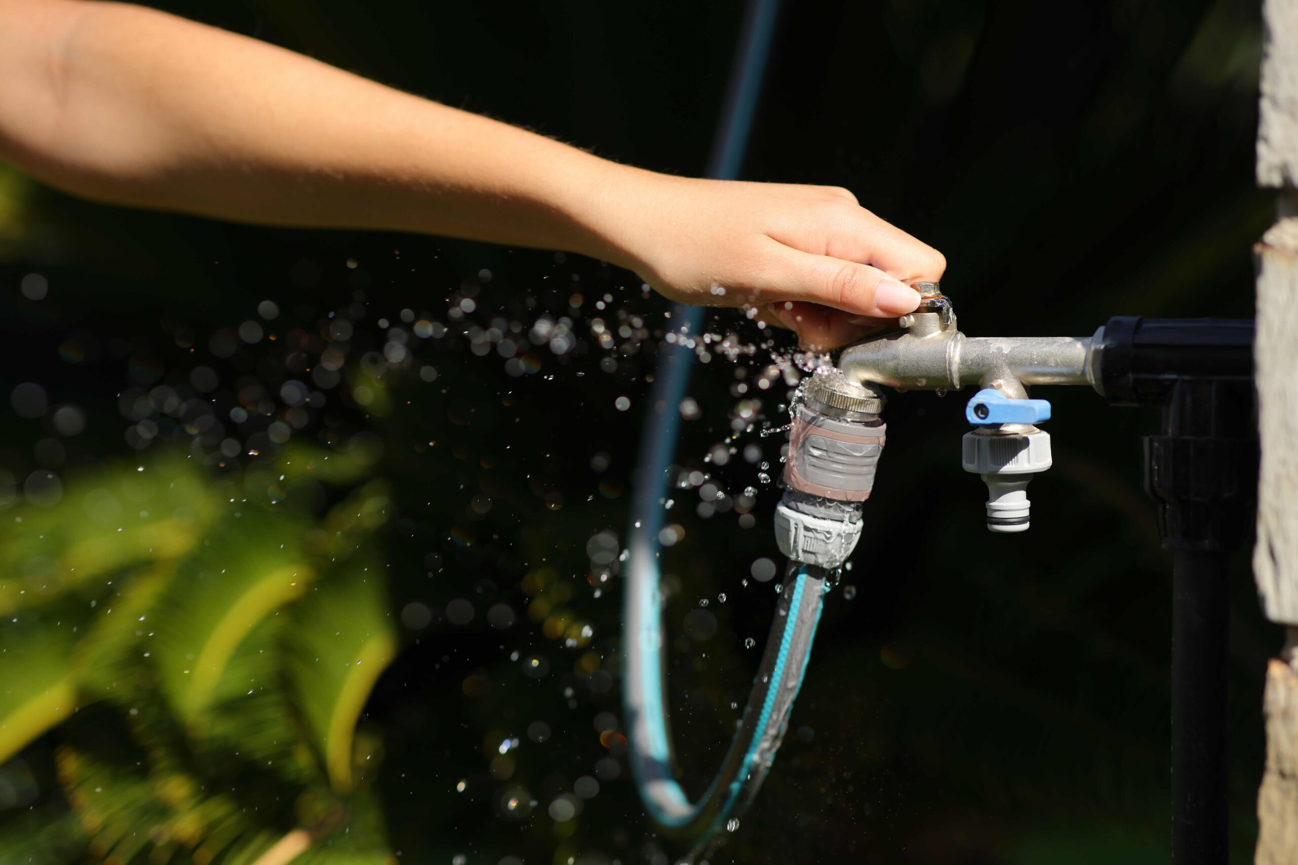 Outdoor Faucet Drips – Prevent Leaks and Winter Damage